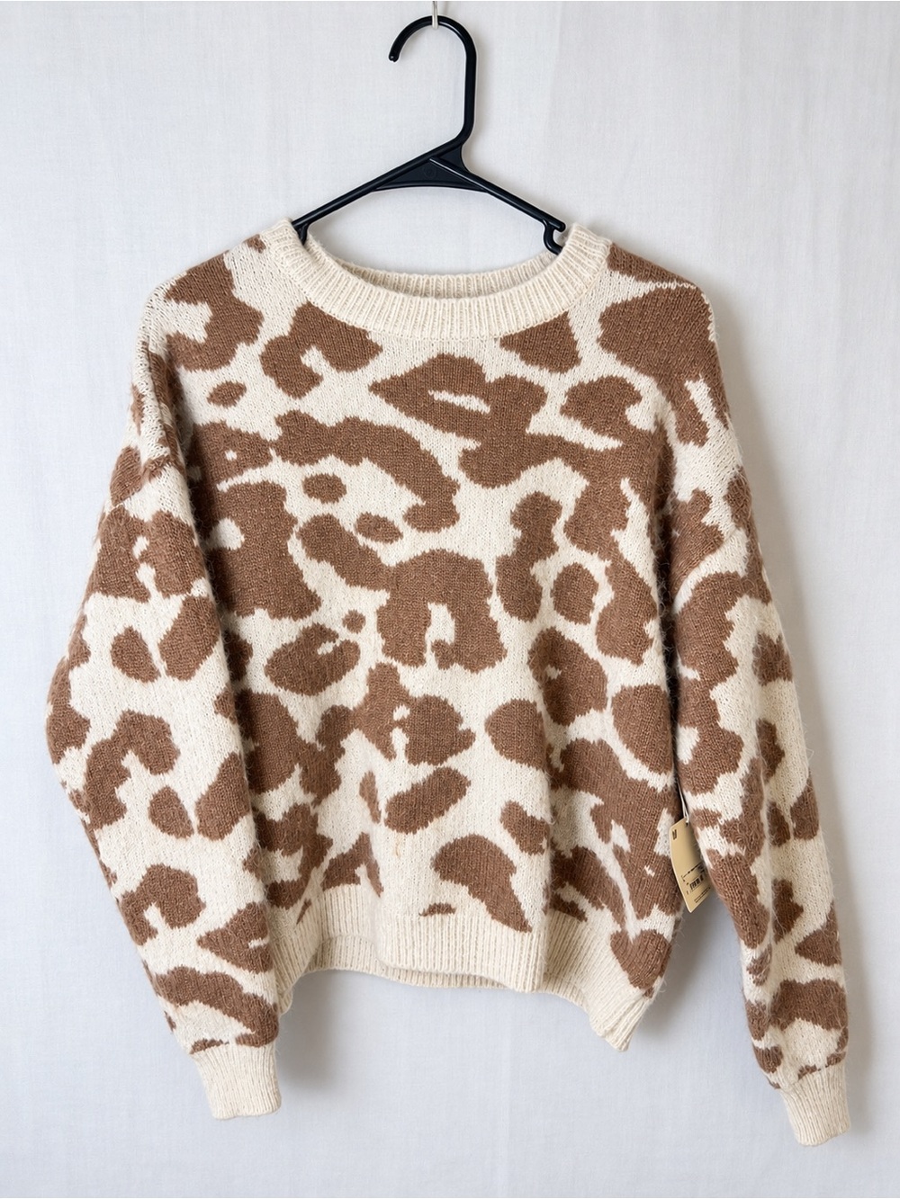 a.n.a Cream and Camel Leopard Print Crewneck Sweater